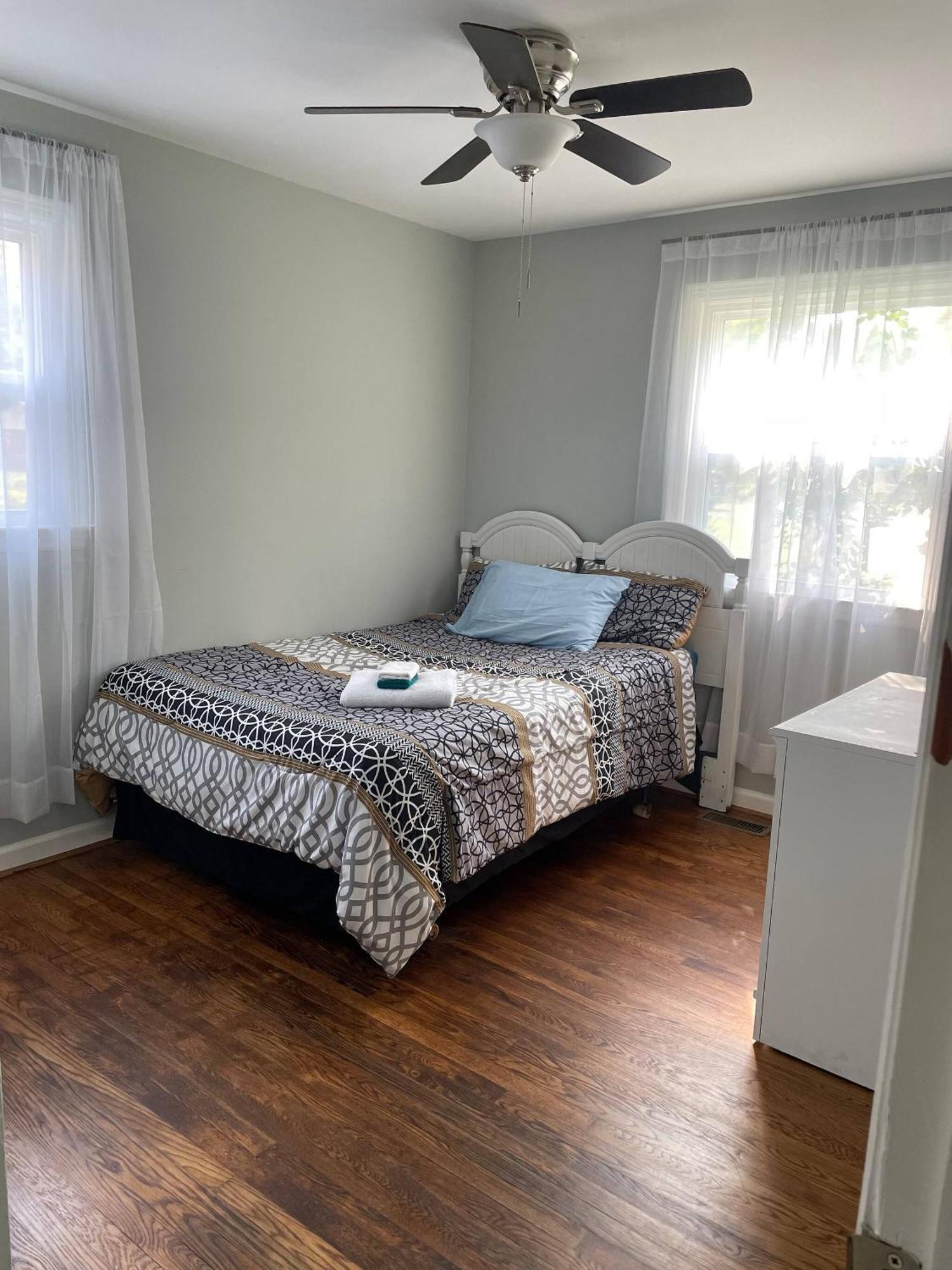 524 Deter Rd * Richmond